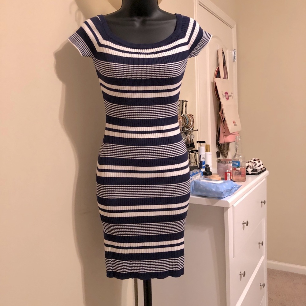 Medium stretchy navy blue and white striped dress
